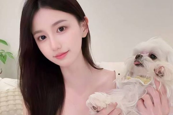 🍑172-C-02年首次兼职  气质高贵御姐