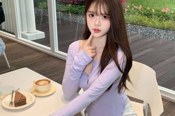 05年雪白清纯 纯天然无整性格乖巧